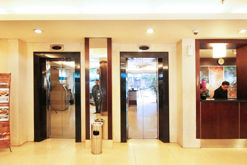 Collection O 7 Hotel Melawai Τζακάρτα Εξωτερικό φωτογραφία